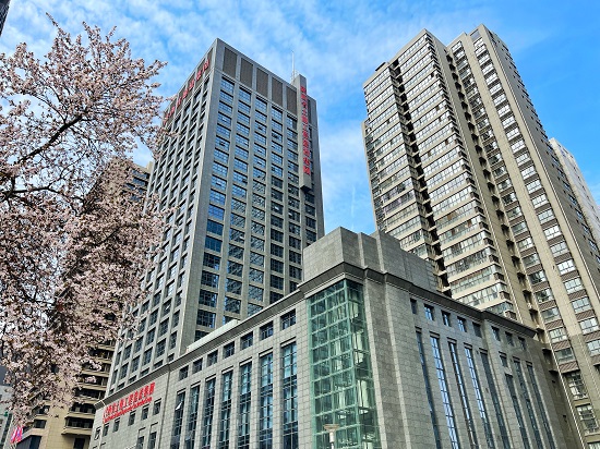 2015年，，，，，，，燕徙至高新区光泰路7号自建办公大楼.jpg